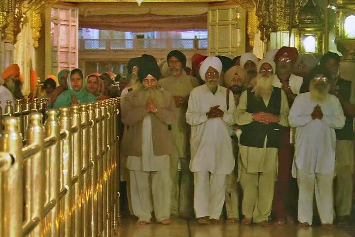 Amritsar Golden Temple Tour (Day/Night)
