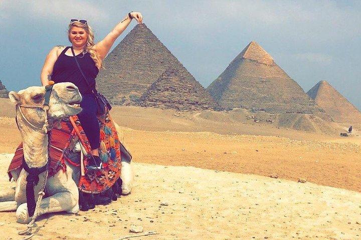 VIP Great Pyramid Tour From Inside & Sphinx & Camel Tour.