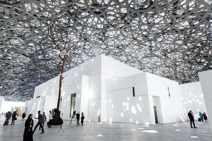 Private Abu Dhabi highlights with Louvre Museum & Grand Mosque with 5* lunch