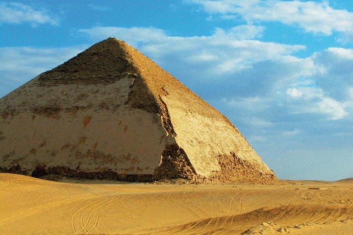 Day Tour to Giza Pyramids Memphis city Dahshur and Saqqara Pyramids