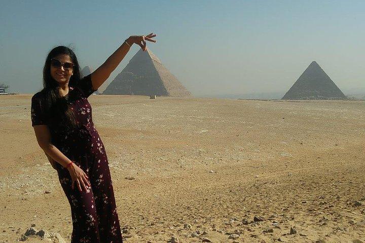 Private Day to Giza Pyramids, Egyptian Museum and camel sunset