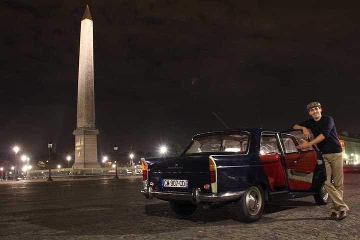 Paris Private Tour in a classic French Peugeot 404