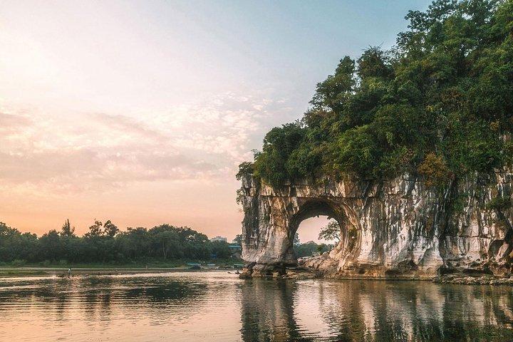 Guilin Half-Day Private Tour to Reed Flute Cave and Elephant Trunk Hill