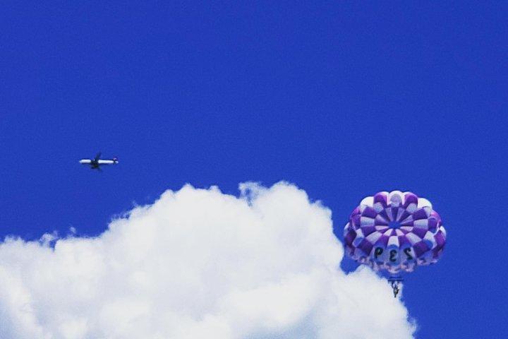Parasailing Adventure on Fort Myers Beach (400 Foot Flight)