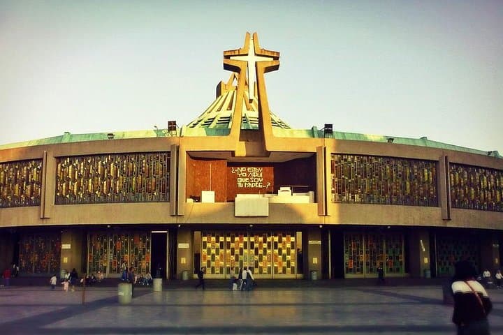 Tour Basilica of Guadalupe and Pyramid of Teotihuacán - Sanctuary of the Virgin