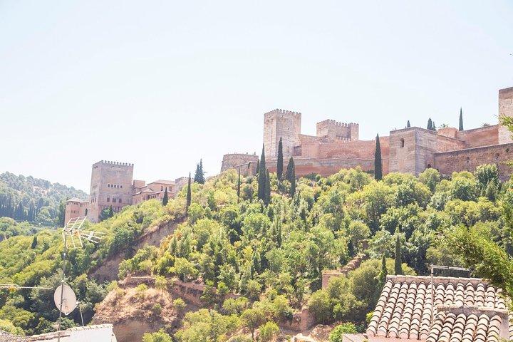 Guided tour Albaicín and Sacromonte