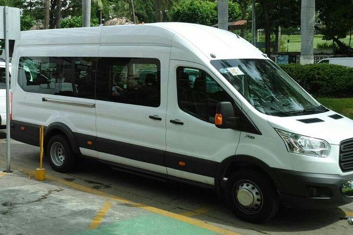 Acapulco Airport Roundtrip Transfers