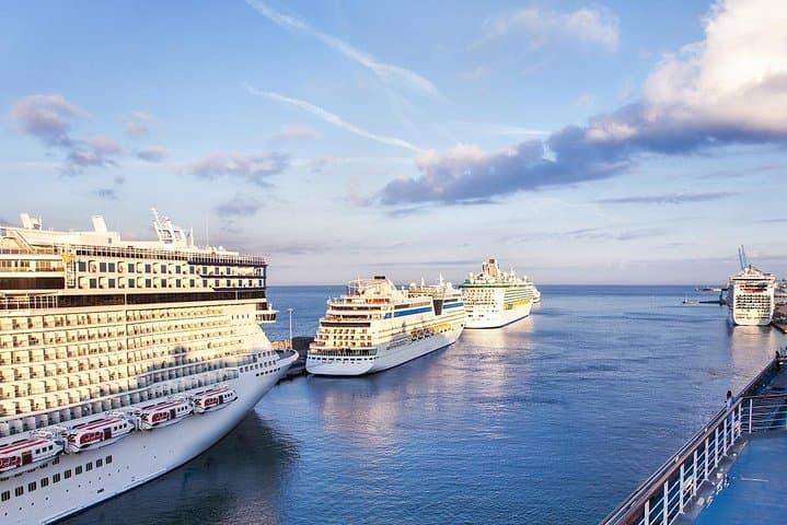 Luxury Private Transfer Rome from /to Civitavecchia Port