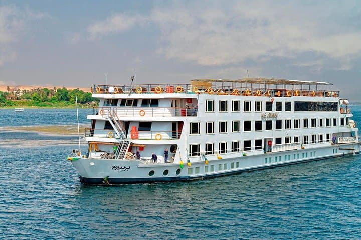 Book Nile Cruise 5 days 4 nights from Luxor to Aswan Standard