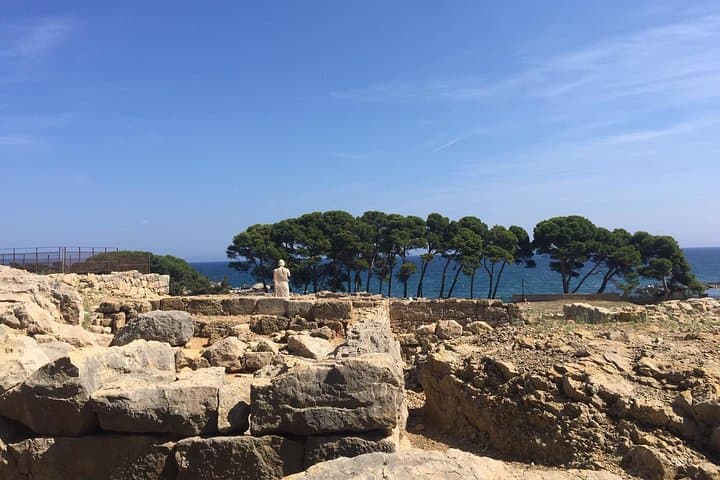 Costa Brava Private Experience by Car with local expertise