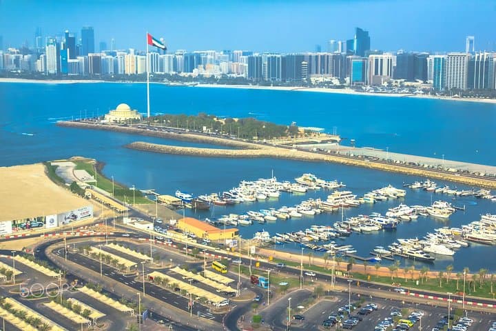 4X4 Private Abu Dhabi City Tour with Abu Dhabi Evening Desert Safari From Dubai