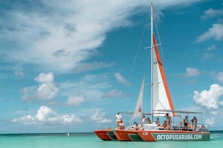 Premium Catamaran Morning Sail: Snorkeling, Mimosas and Brunch