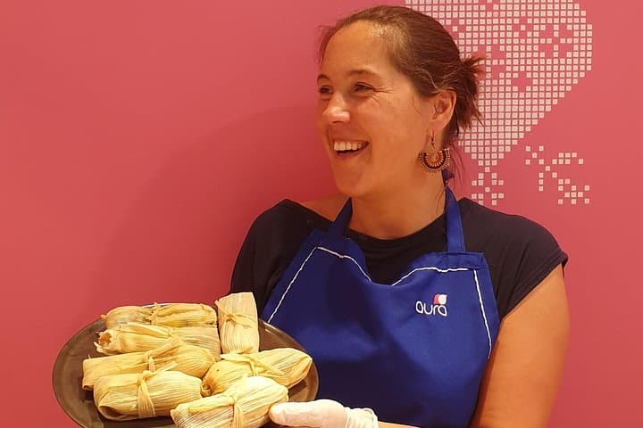 Four-course vegan Mexican hands-on cooking class + Market Tour