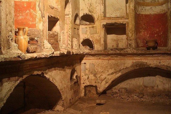 Scavi (excavations) St. Peter's Tomb and St. Peters Basilica