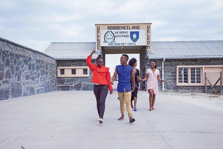 Robben Island Ticket Half Day Tour from Cape Town - Hotel Pick Up & Drop off