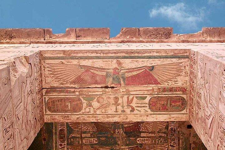 Private Luxor Excursions Visit Habu temple Valley Of Workers & Queens