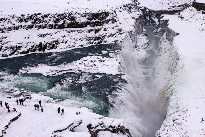 Golden Circle Day Tour in Mini Bus from Reykjavik