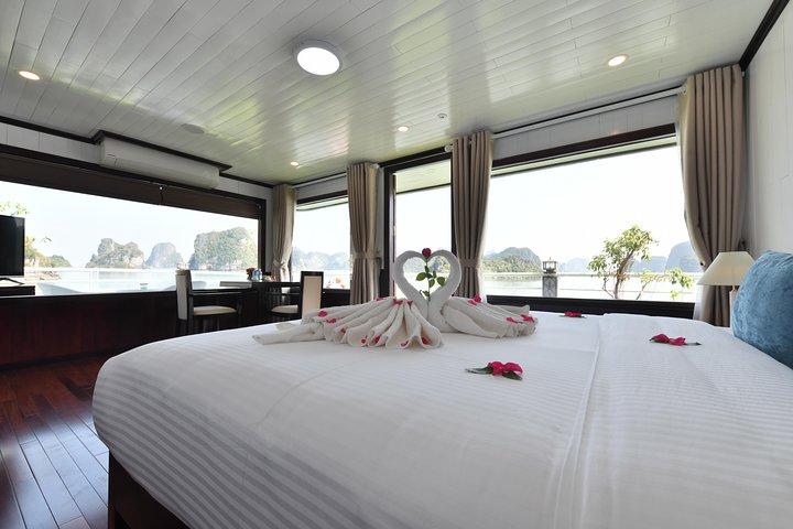 Halong Bay 2 Days 1 Night Included Transfer from Hanoi