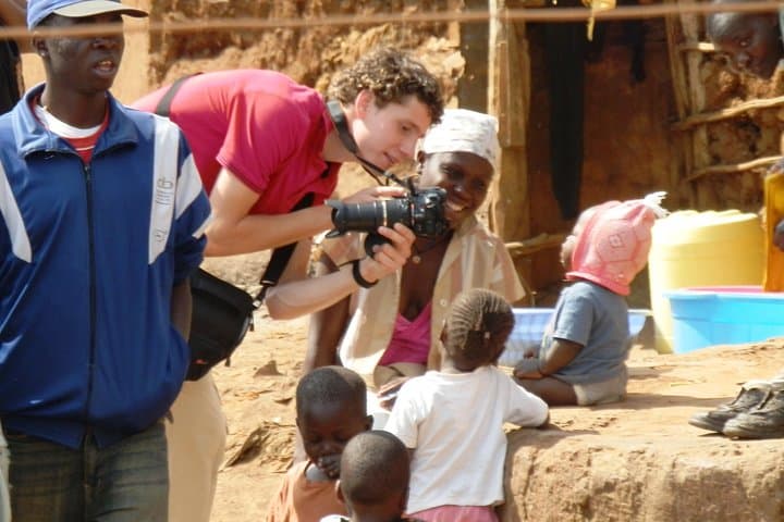 Nairobi Cultural Guided Tour: Kibera Slums &Bomas cultural dances
