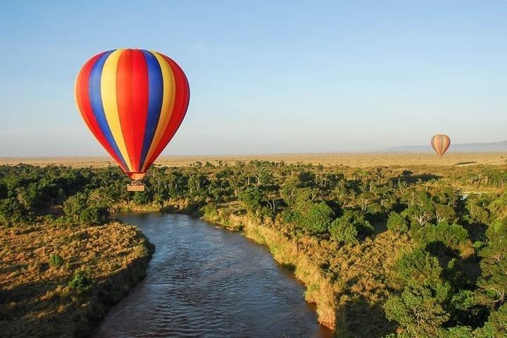 4 Days Masai Mara & Lake Nakuru Group Joining Safari