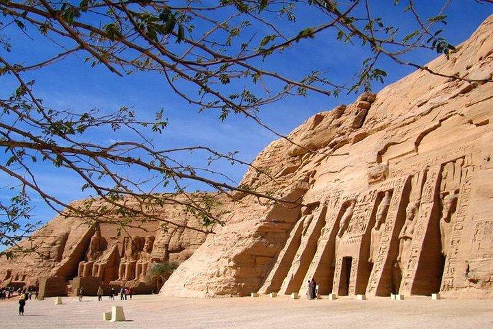 Luxor Aswan Abu Simbel in 3 days