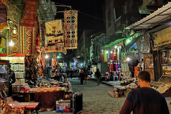 Half Day Tour: El Moez Street, Al Azhar Park and Khan EL Khalili Bazaar
