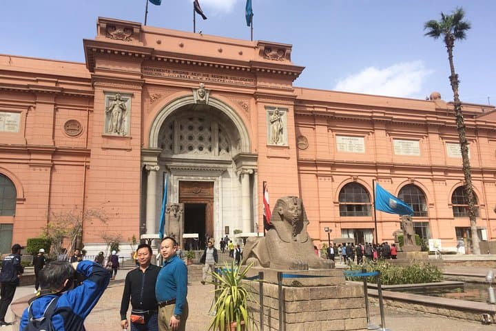 Half Day Guided Trip To old Egyptian Museum