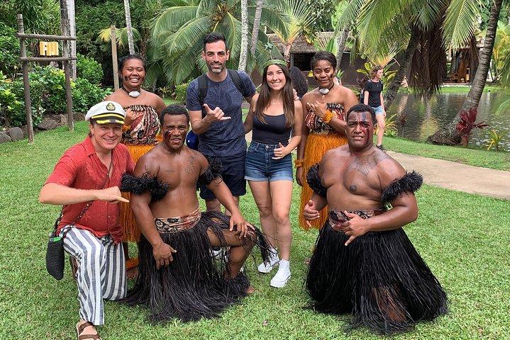 Oahu : Luau de los Reyes Tour in Polynesian Cultural Center