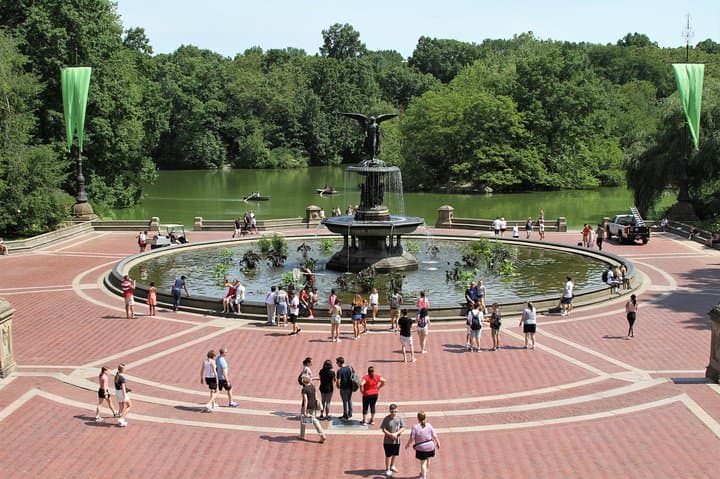 Guided Walking Tour Of Central Park