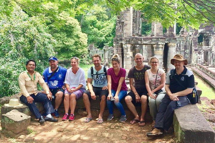 Private Tour Angkor Wat 2 Days - Banteay Srey - National Park Phnom Kulen (55Km)