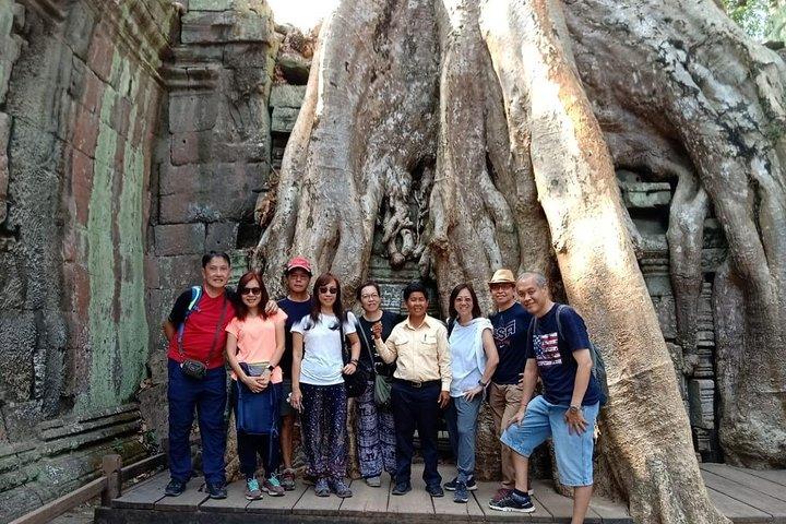 Private Tour Angkor Wat 2 Days - Banteay Srey - National Park Phnom Kulen (55Km)
