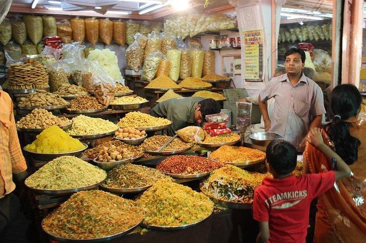 Jaipur Bazaar & Food Walking Tour