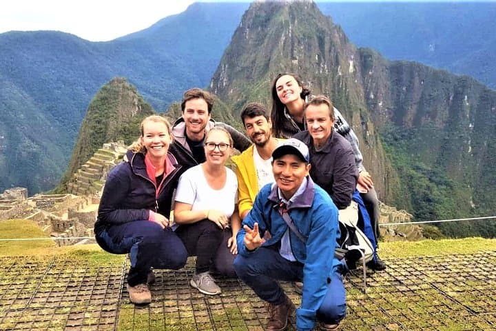 Machu Picchu: Private Tour Guide Service (2–3 Hours)