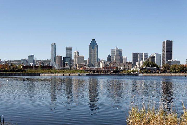 Small-Group Sightseeing Tour of Montreal