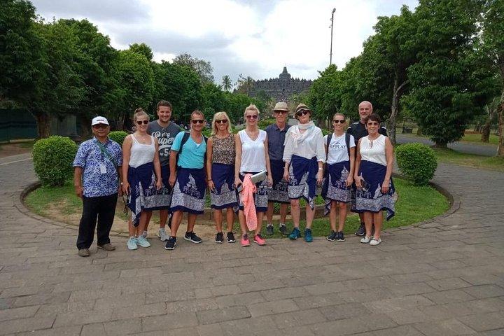 Borobudur Private Excursion From Semarang (Upper level access)