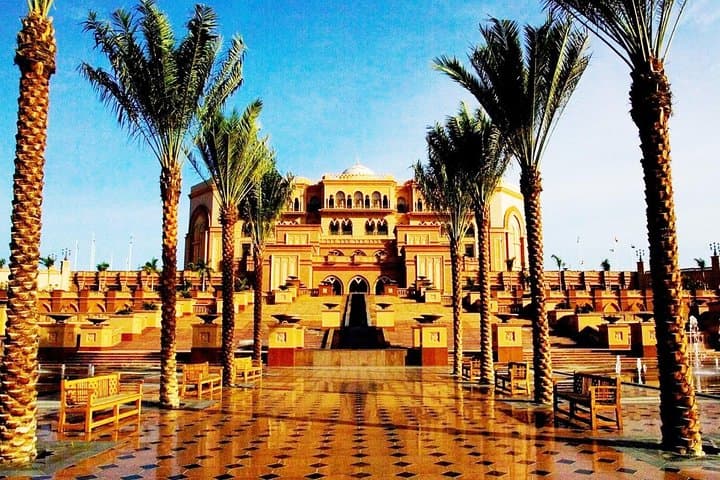 Abu Dhabi City Tour with Qasr al Watan With Free Shuttle Transfer