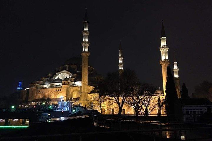 Best of Istanbul: Classic Landmarks & Grand Bazaar Tour