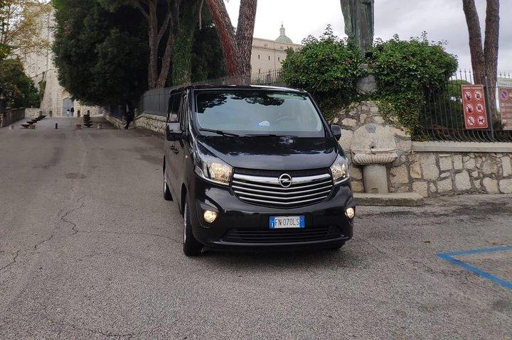 Private Arrival Transfer: Rome Ciampino Airport to Hotel