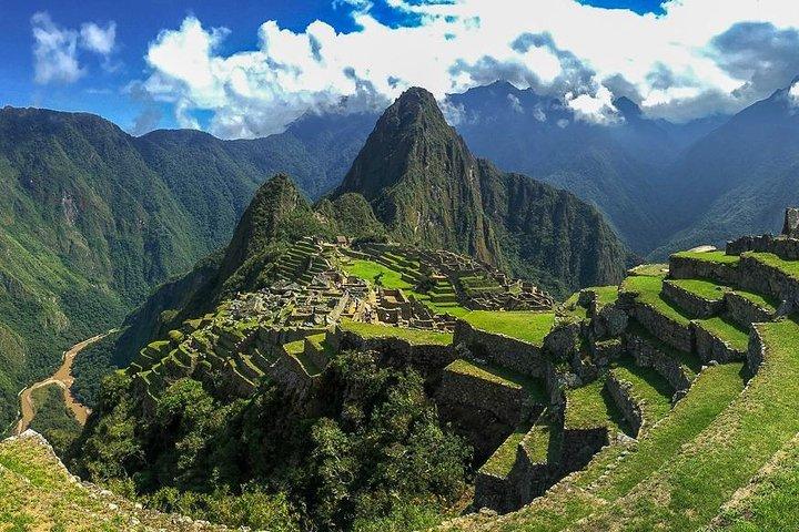Classic Inca Trail 4 days to Machu Picchu