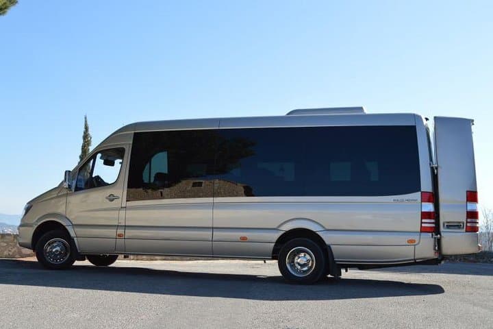Private Departure Transfer from Barcelona to Tarragona Cruise Port