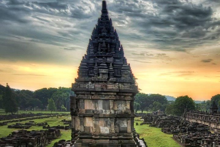 3-Hour Prambanan Temple Guided Tour All Inclusive