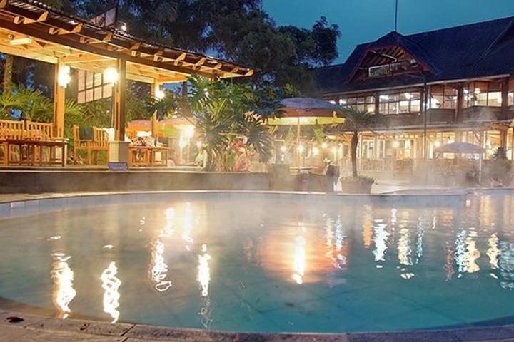 Bandung City Tour Mountain Volcano and Hotspring ( Start From Jakarta)