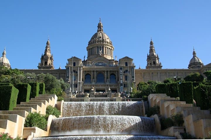 One-way Private Transfer From/To Barcelona Airport