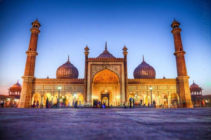 Private Delhi Temples and Spiritual Sites 6 Hours Tour