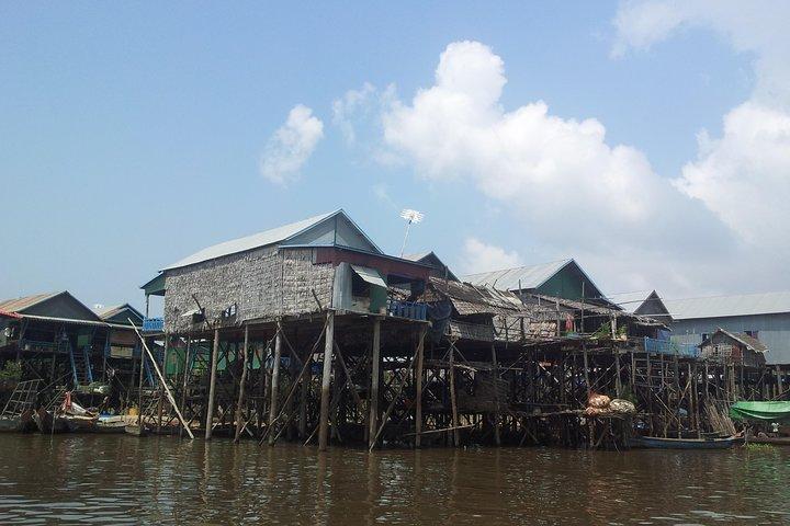 2 Day Temple Tour + Tonle Sap lake + Banteay Srie temple