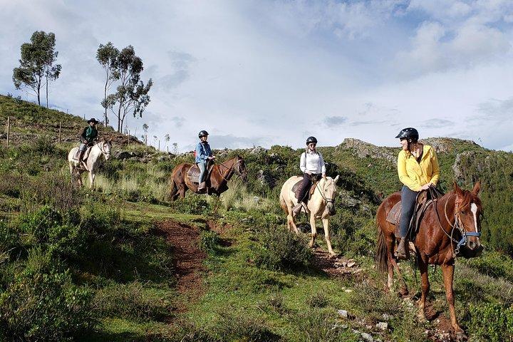 Full day horseback riding to Rumiwasi - Cusco