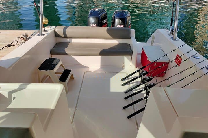 Nanje Fishing Trips Dubai