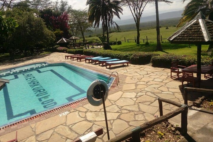 Nairobi to Lake Nakuru national Park Day tour