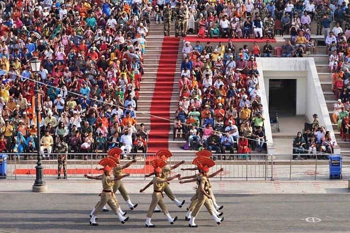 Amritsar 1 Day Tour, Golden Temple with Wagah Border