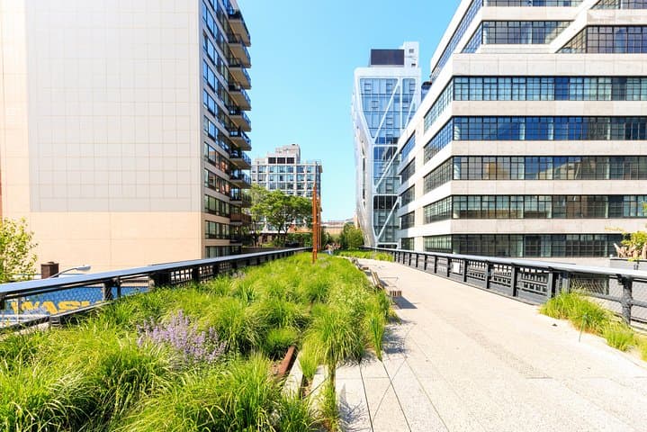 New York High Line Park Walking Tour